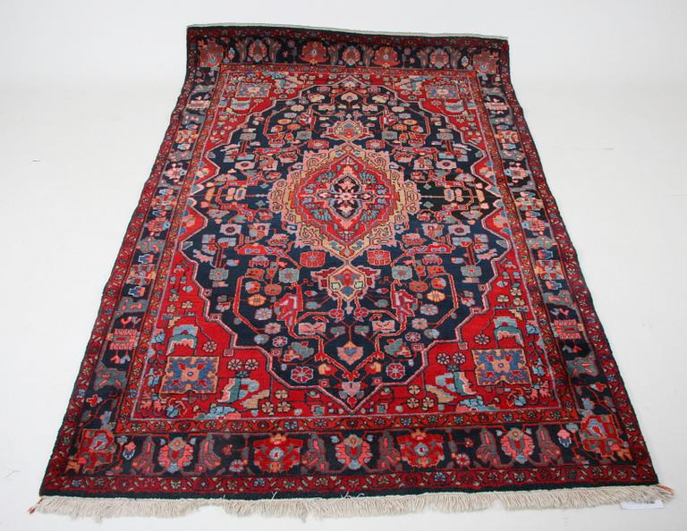 MATTA, orientalisk. 203 x 130.