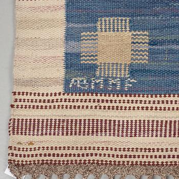 CARPET. "Blåklint". Flat weave. 233,5 x 167 cm. Signed AB MMF MR.