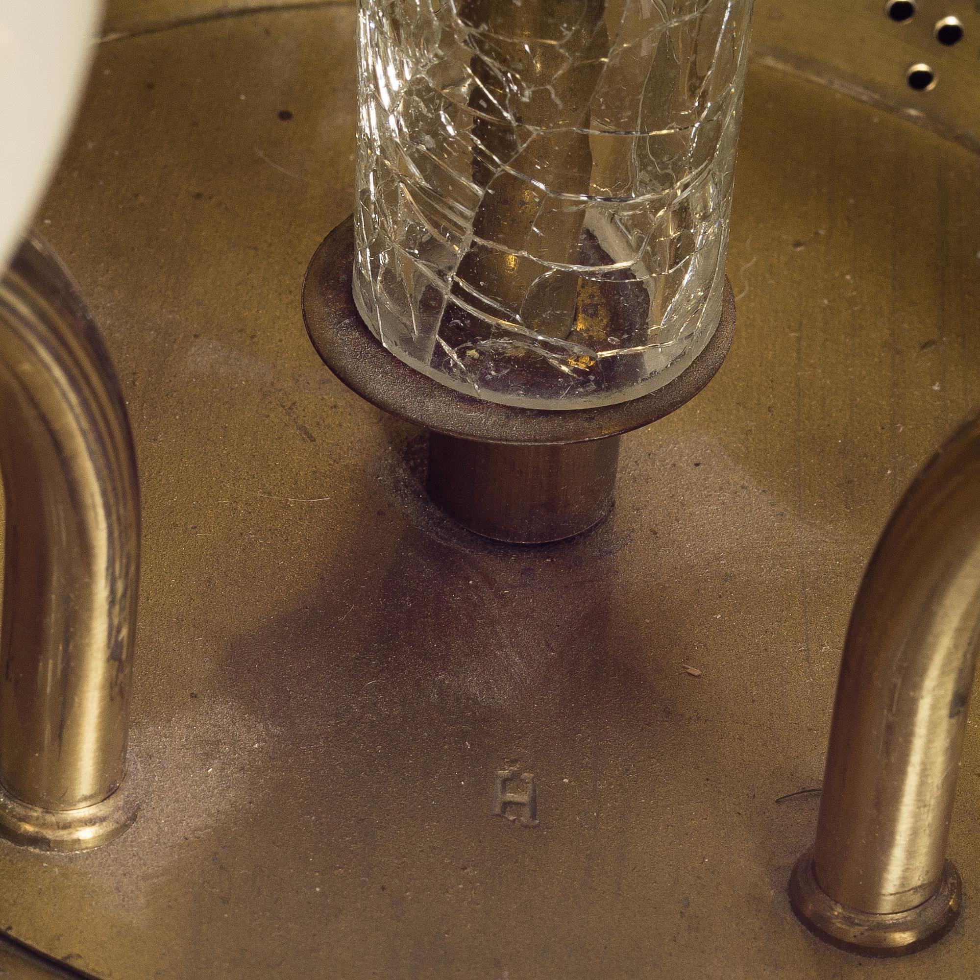 TAKLAMPA, 1940/1950-tal.  Tot. höjd 58 cm.