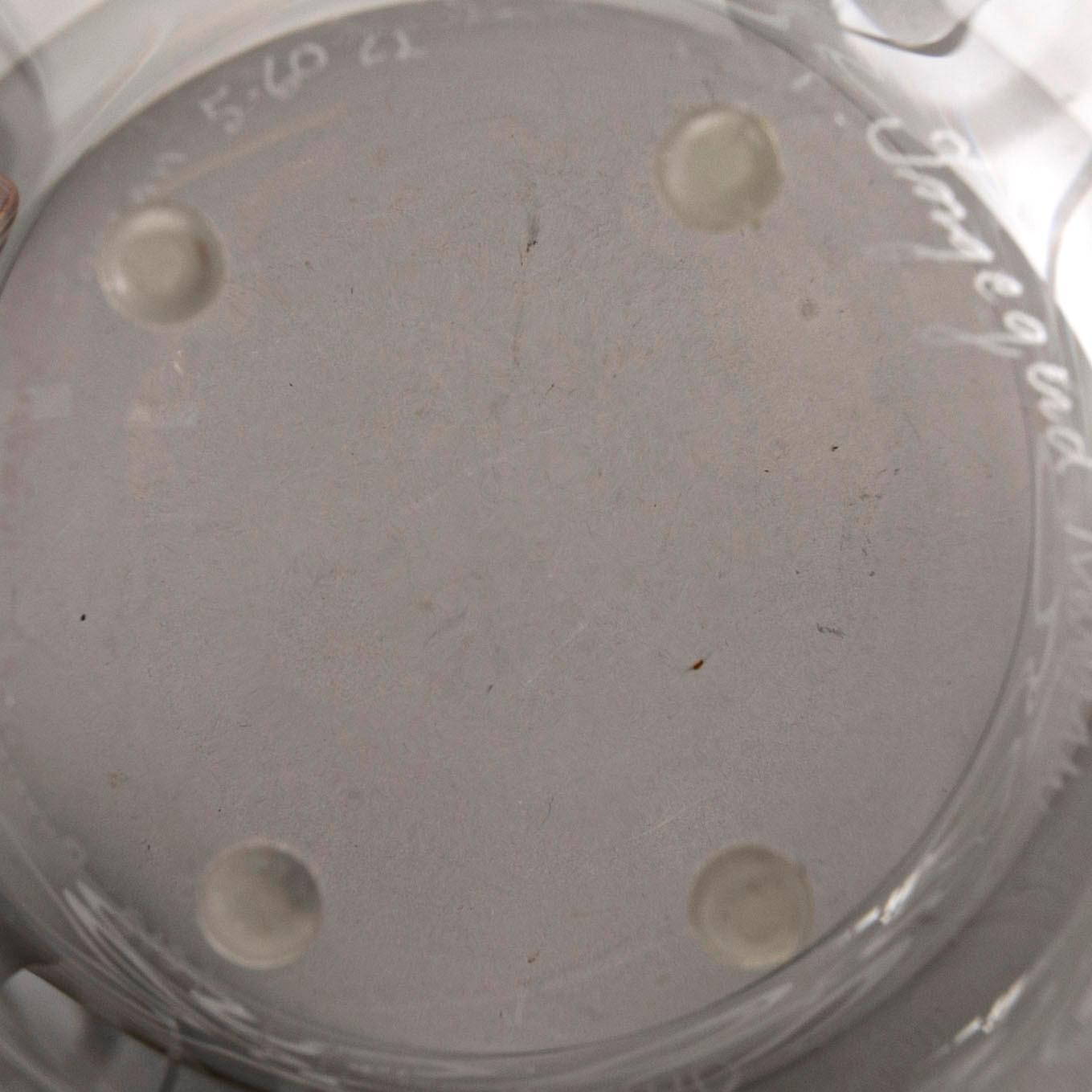 Ingegerd Råman, a signed glass bowl.