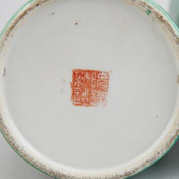 A pair of Chinese famille rose hat stands, 20th century.