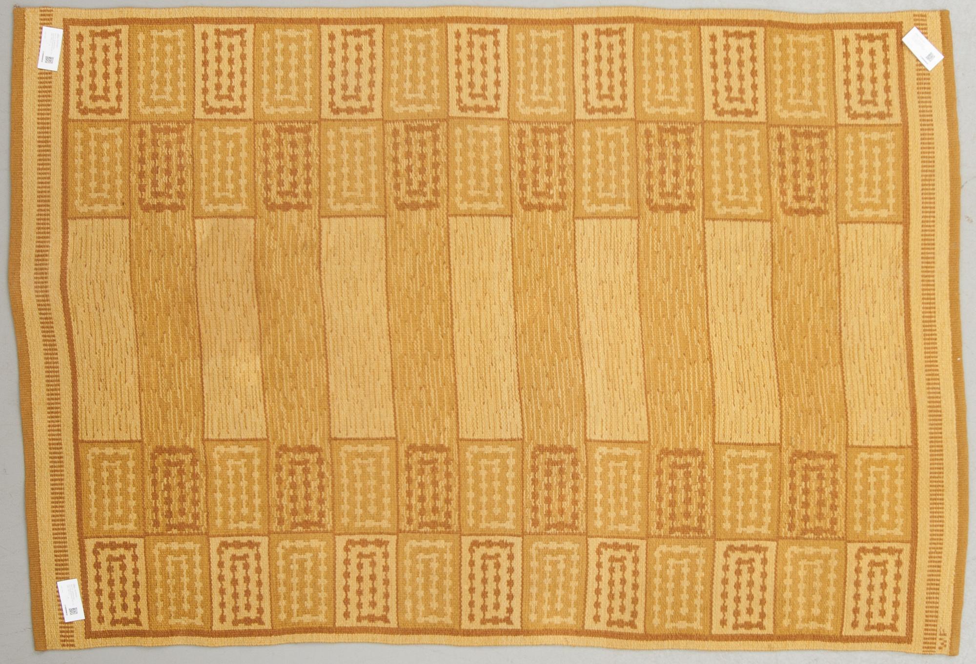 MATTA, dubbelsidig, monogramsignerad WF. Ca 238 x 166 cm.