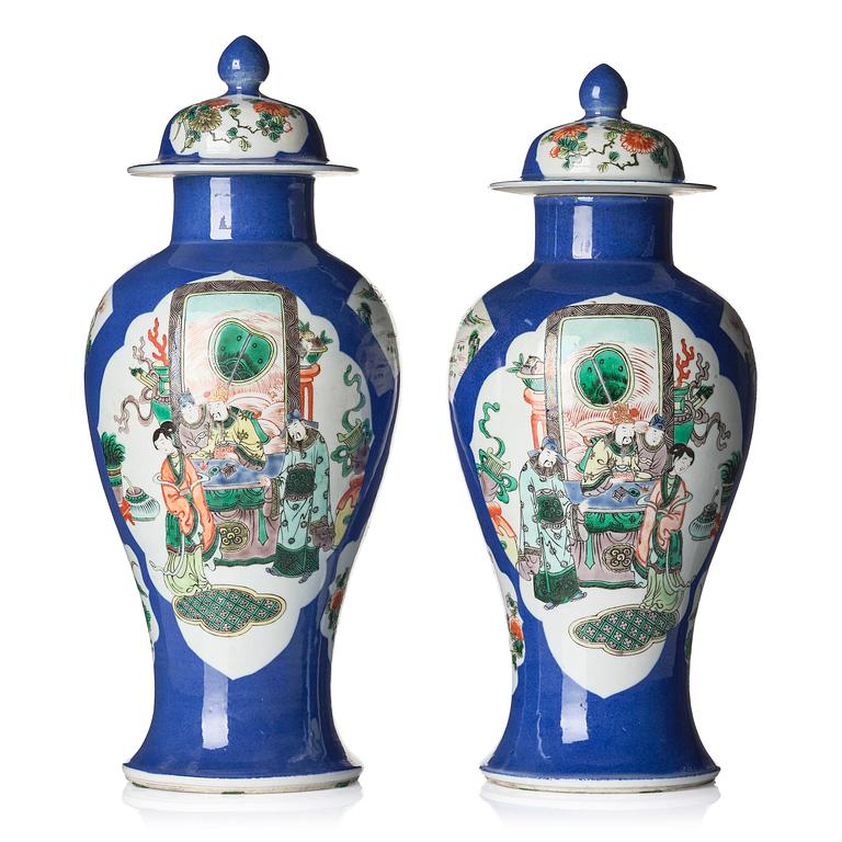 A pair of vases with covers, China 20th century.