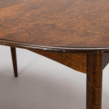 Kerstin Hörlin-Holmquist, A set of six Charlotte chairs with a dining table by Asko, Finland, 1970s.