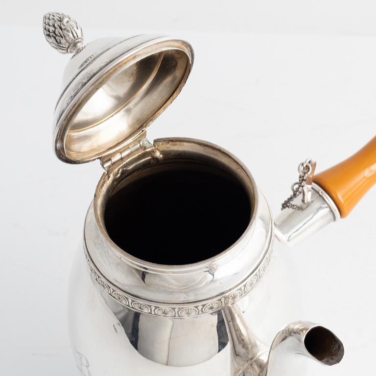 A Swedish Silver Coffee Pot, mark of K Anderson, Stockholm 1929.
