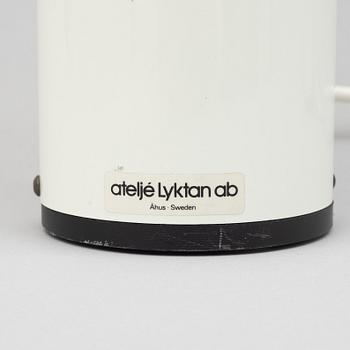 Walter Leeman, a pair of'"Disc' table lamps, model 9932, Ateljé Lyktan, Åhus.