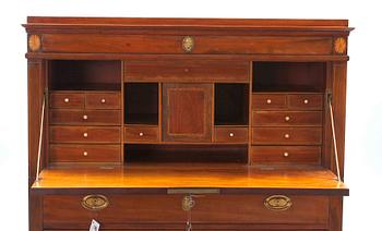 CHIFFONJÉ, sengustaviansk, 1700-talets slut.