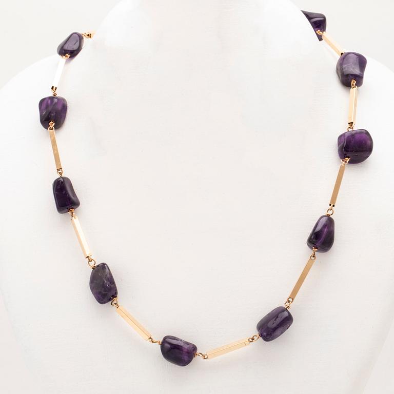 Halsband 18K guld och ametister.
