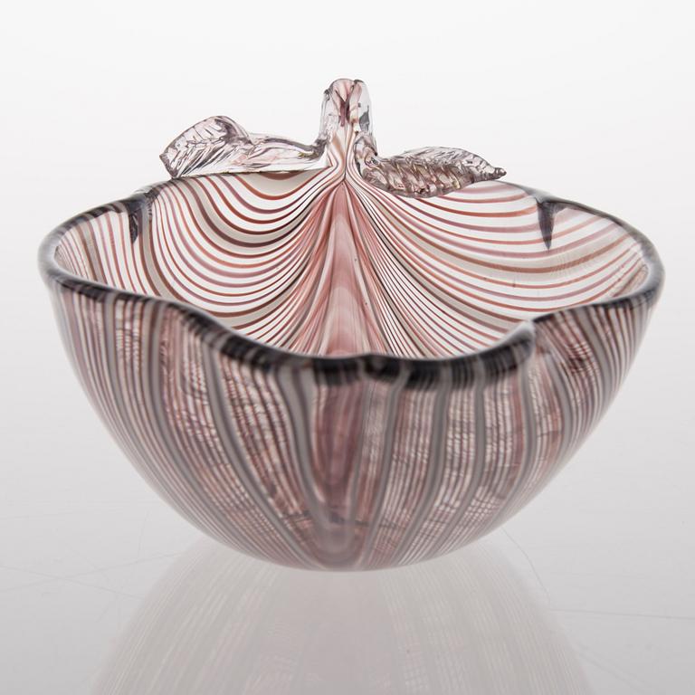 A leaf shaped filigree glass bowl from Venini, Murano.