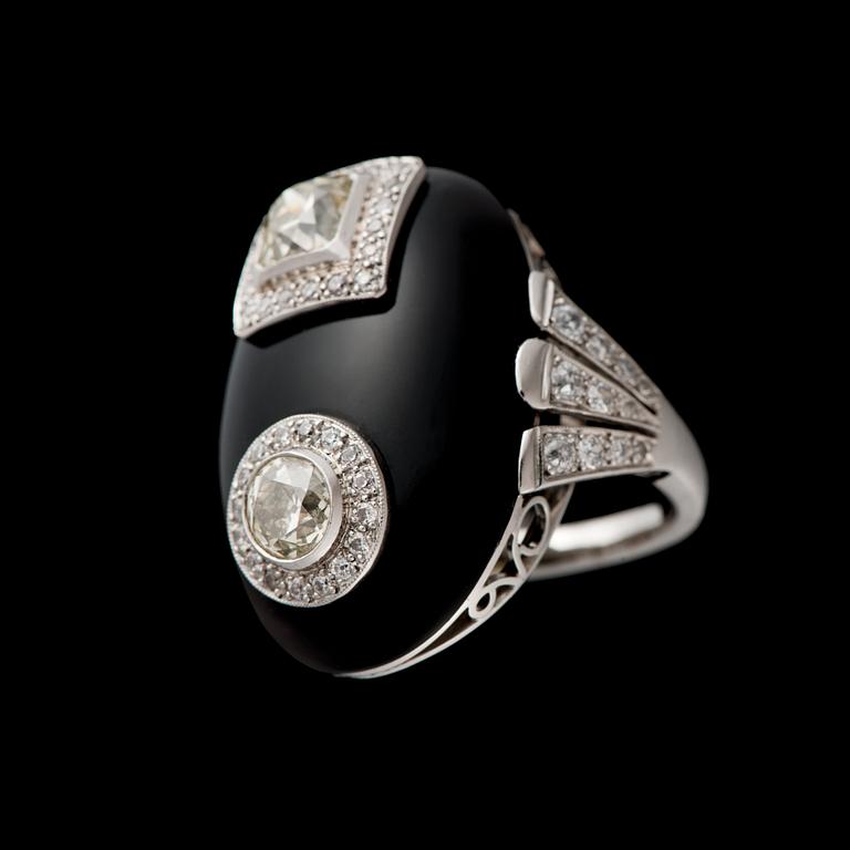 RING.