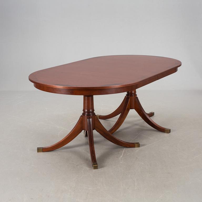 MATSALSGRUPP, 7 delar, engelsk stil. 1900-talets andra hälft.