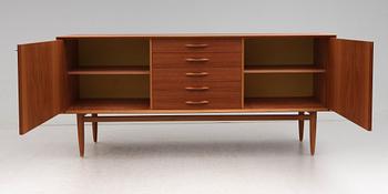 SIDEBOARD, 1900-talets andra hälft.