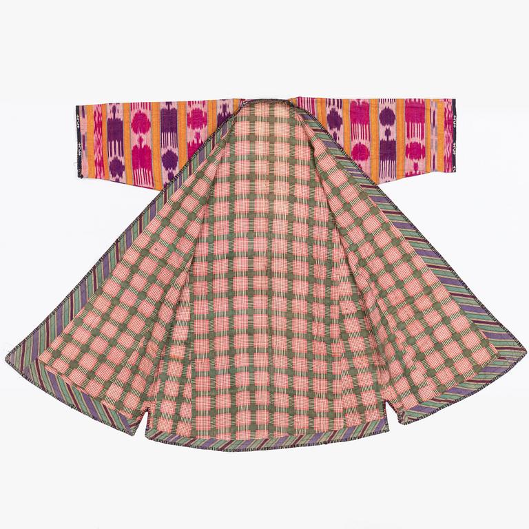 A woman’s Chapan, silk and cotton Ikat, Central Asia, 1880s.