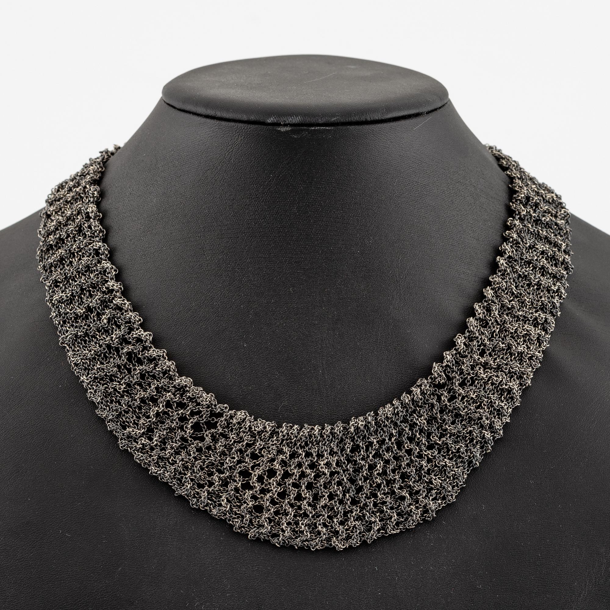 Collier och armband, silver.