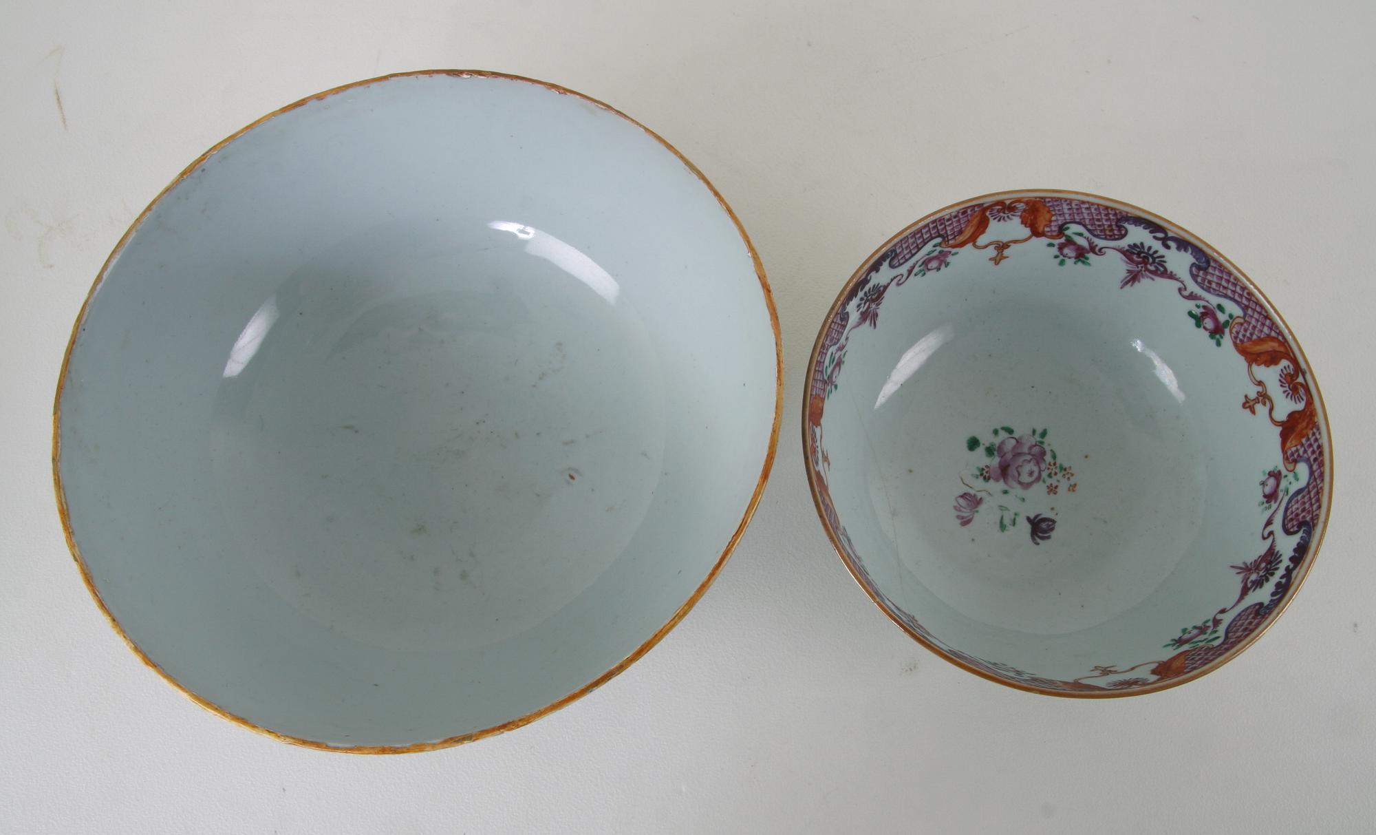 TALLRIKAR, 2 st, SKÅLFAT, 2 st samt SKÅLAR, 2 st, porslin, Kina, 1700-1800-tal.