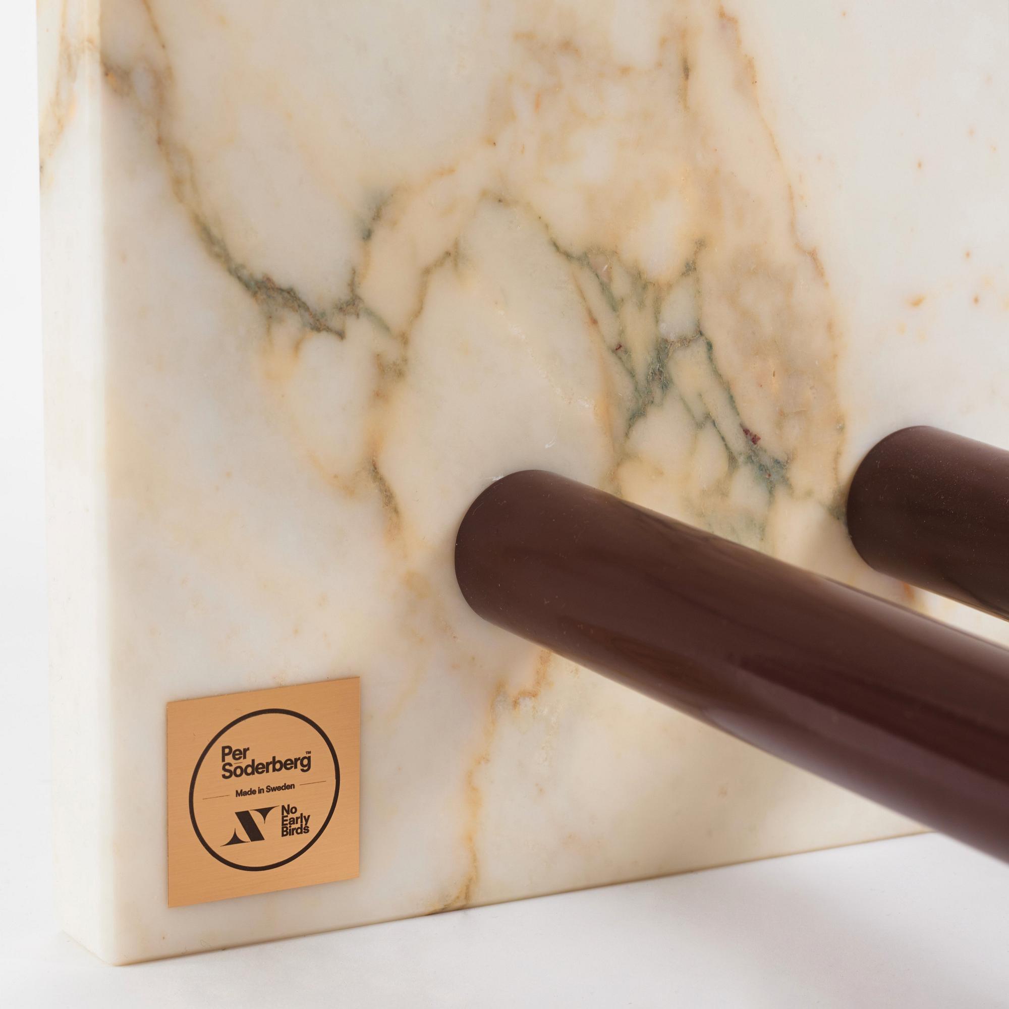 Per Söderberg, ett unikt bord, "PS Bespoke Cube”, No Early Birds, 2021.