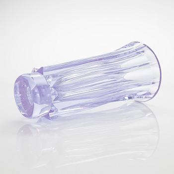 Aimo Okkolin, a vase, signed Aimo Okkolin Riihimäen Lasi Oy.