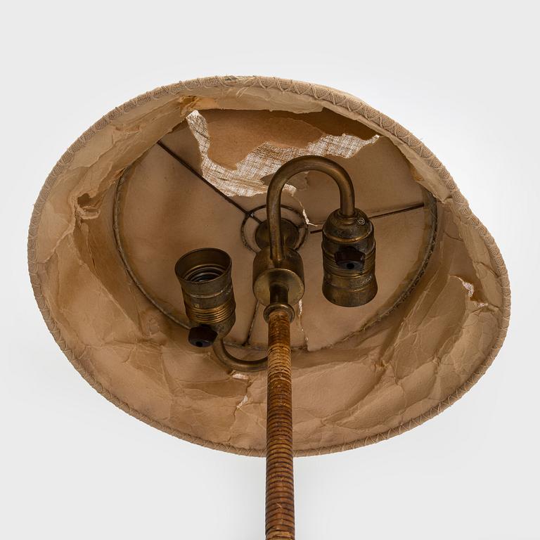 Paavo Tynell, bordslampa, beställningsarbete, Taito Oy 1938.