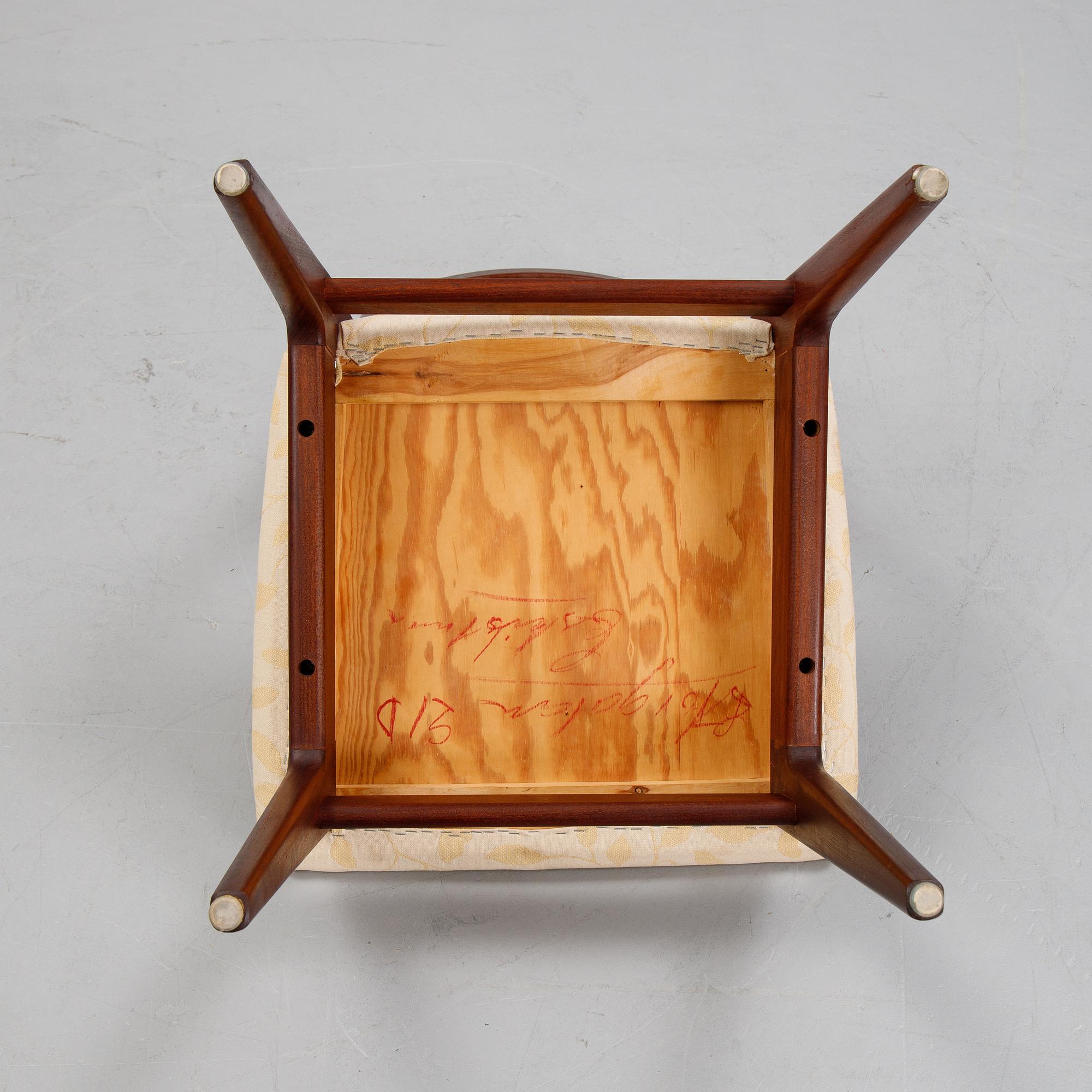 Svante Skogh, a set of four chairs from the 'Rosetto' -series from Abrahamssons Möbelfabrik, designed 1957.