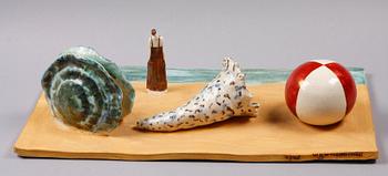 RELIEF, lergods, Timo Sarvimäki, Rörstrand, sign o numr 73168.