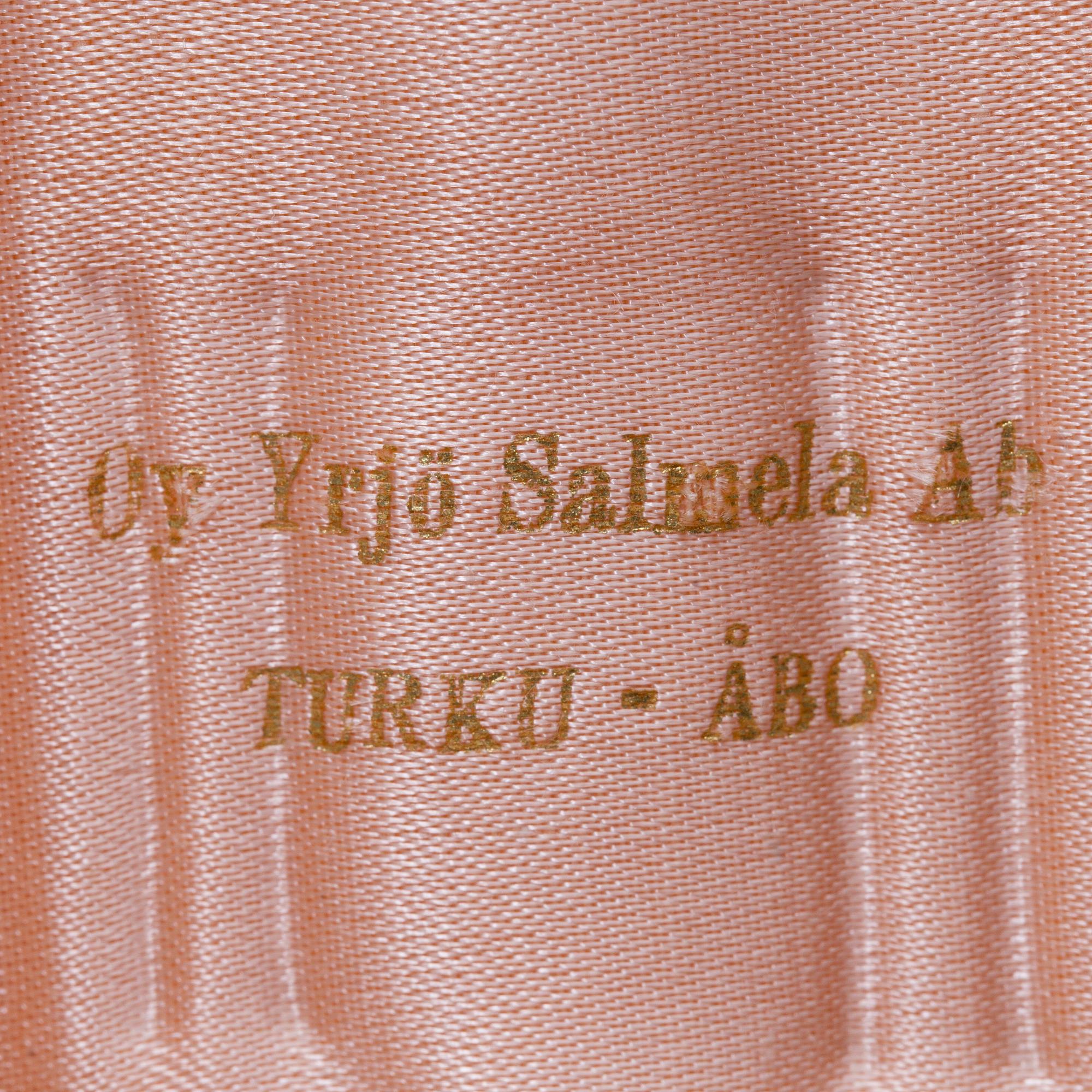 MOCKASKEDAR, 12 st, silver 916 och emalj, Tillander, Helsingfors 1951. Vikt 135 g.