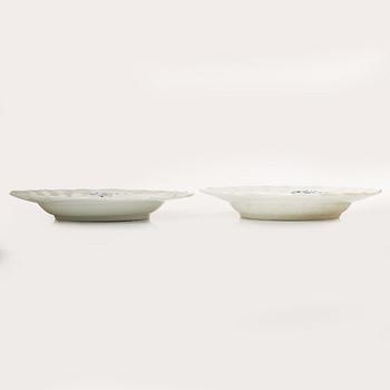 A pair of large serving dishes, unmarked, 19th century.