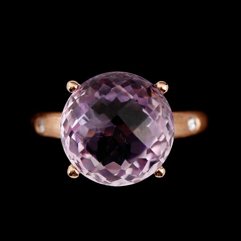 RING, 18 k roséguld, ametist 8.11 ct, briljantslipade diamanter totalt 0.04 ct.
