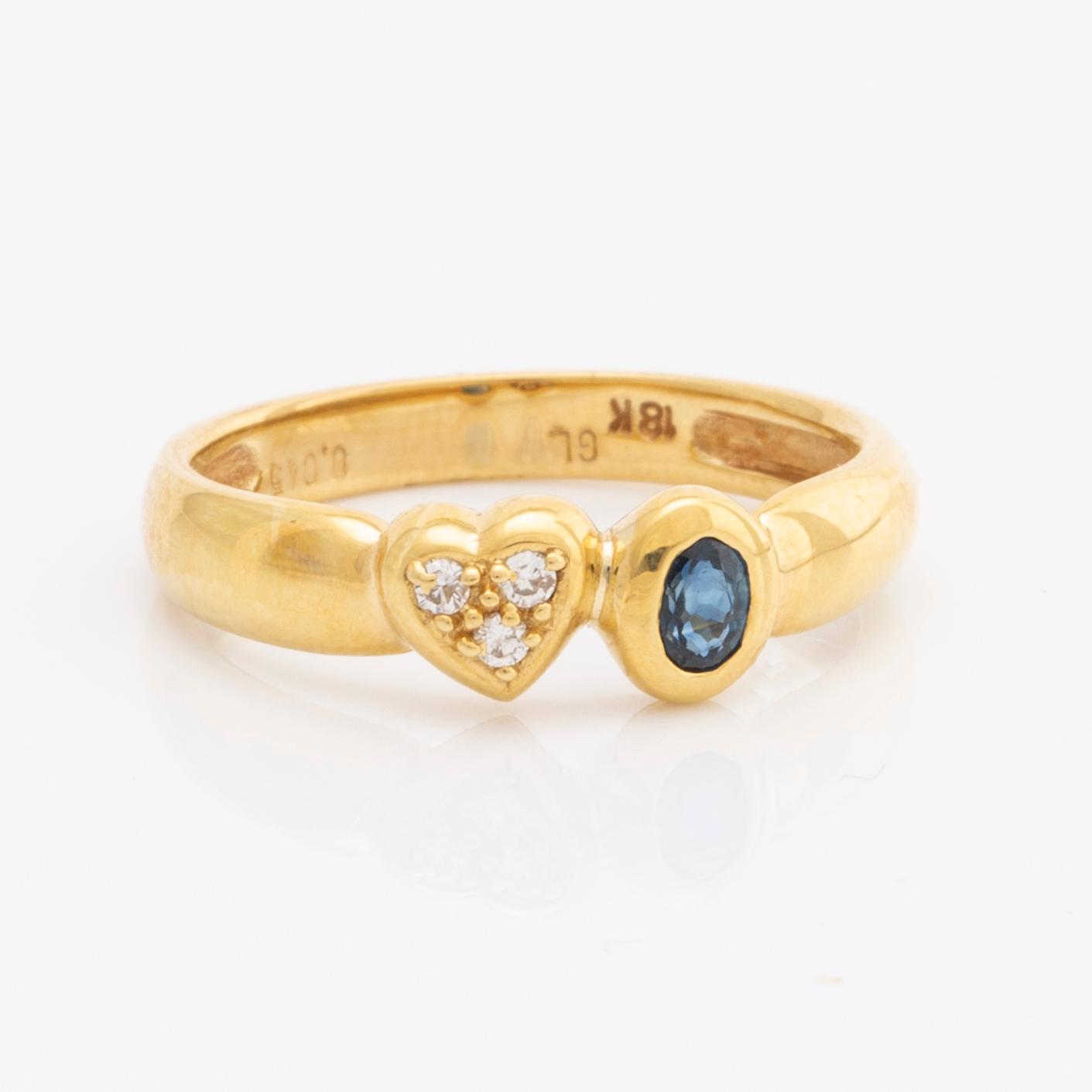 Pendant and ring, 18K gold with 2 sapphires and brilliant-cut diamonds 0,045 ct inscribed, chain gilded silver.