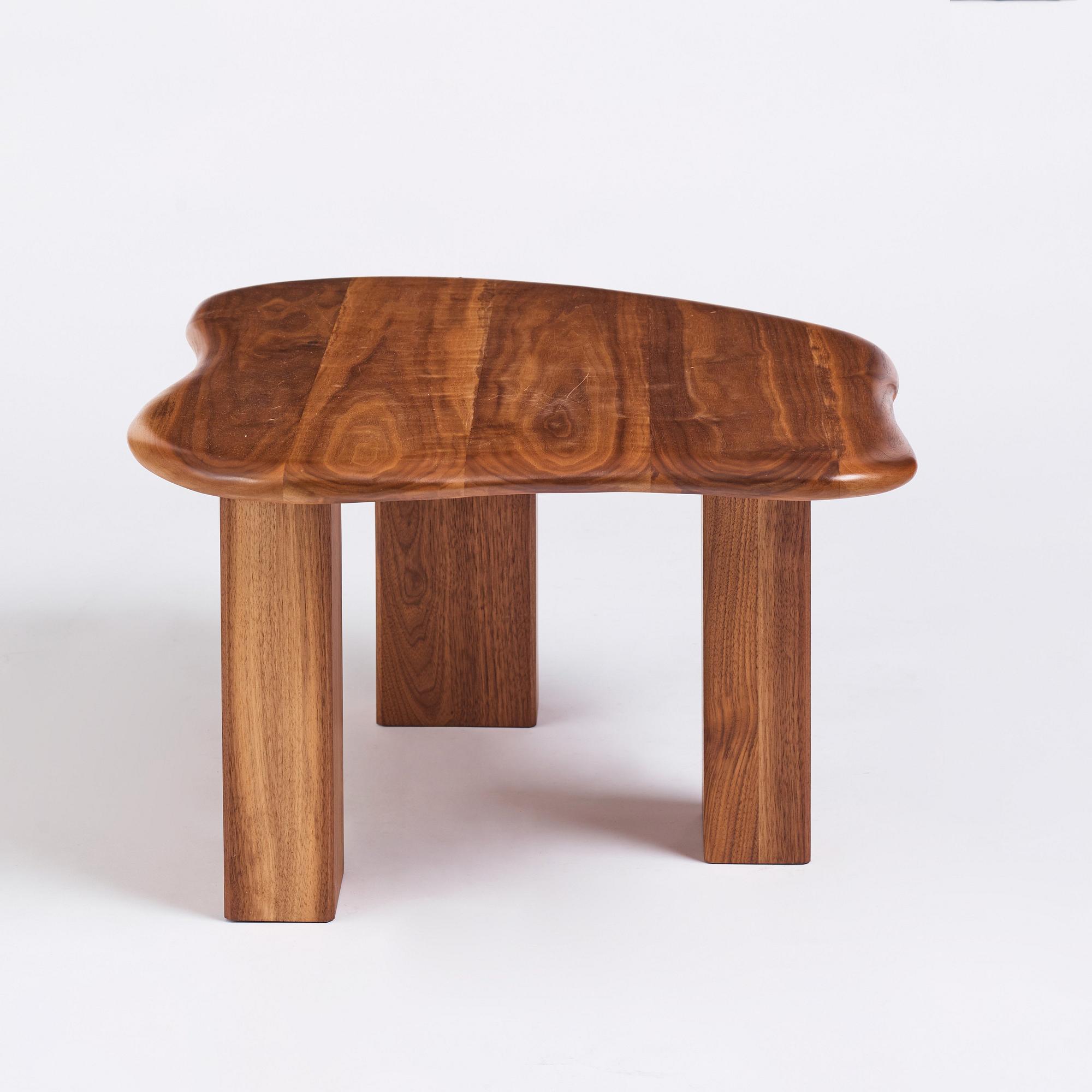 Niklas Runesson, a unique low table, executed in his own studio in 2021.