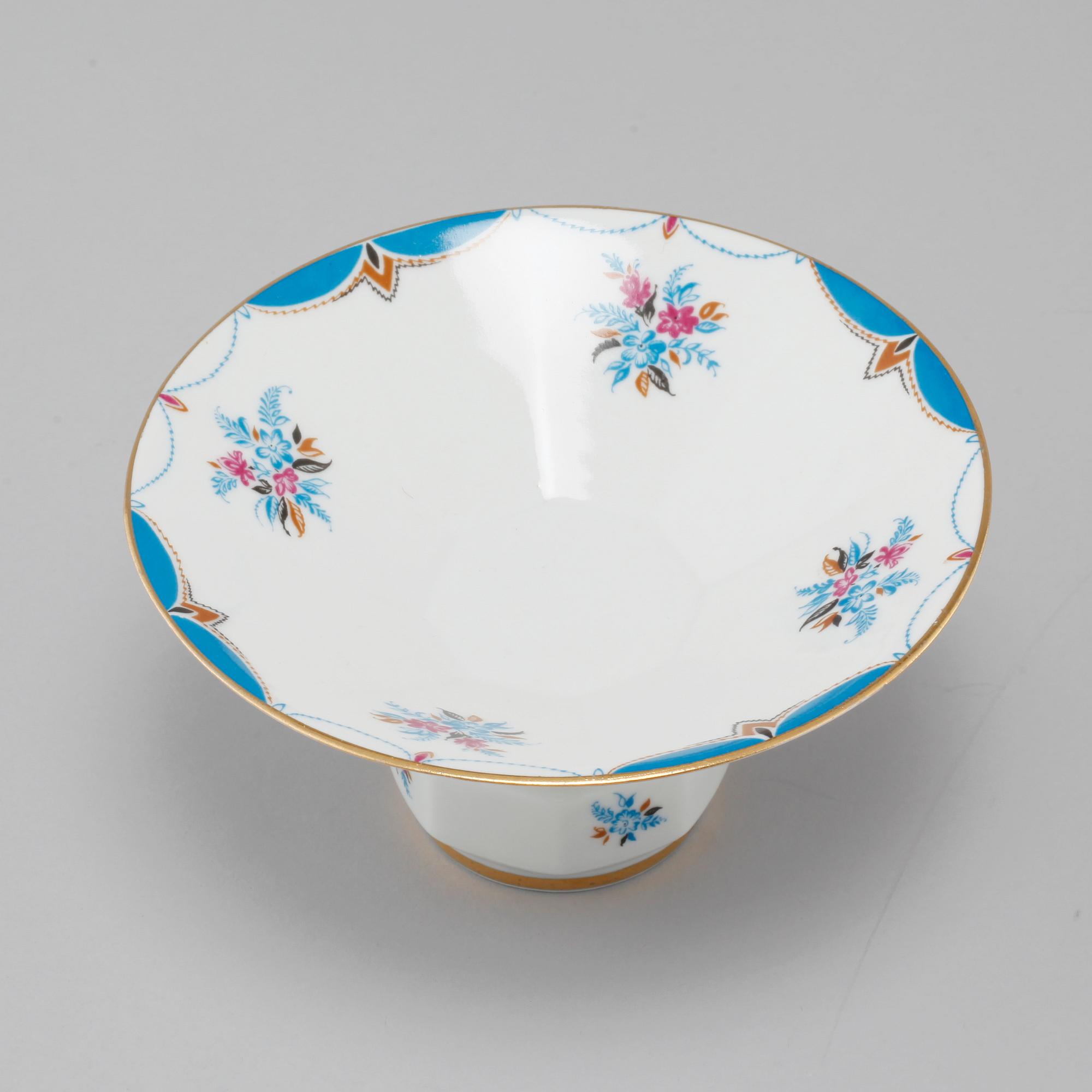 17 pcs tableware by Lomonosov, second half of the 20th century.