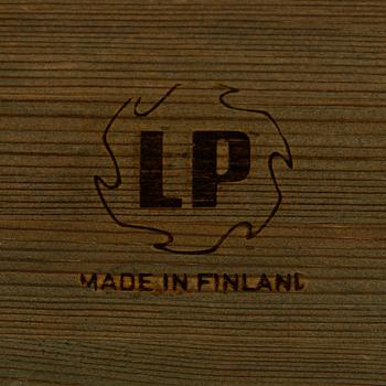 ILMARI TAPIOVAARA, SOFFBORD. Pirkka. Brännstämpel Laukaan puu made in Finland Tapiovaara Design. 1957.