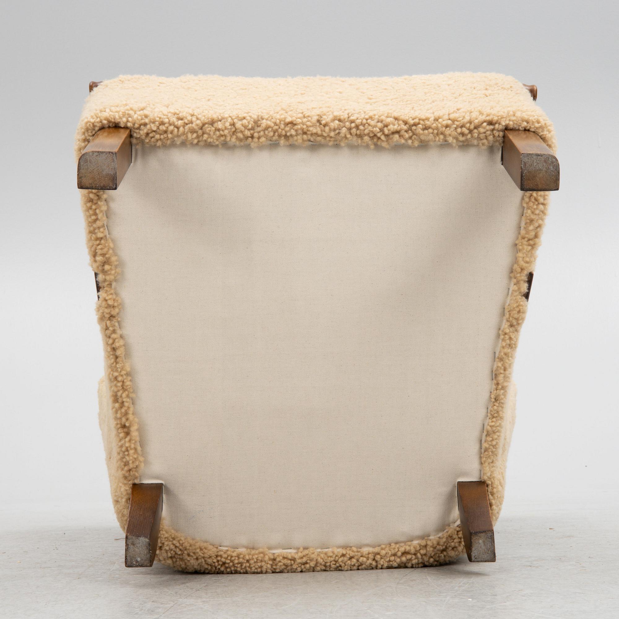 Lounge chair, Danish Modern, 1940s.