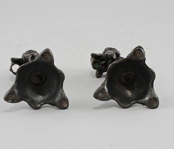 LJUSSTAKAR, ett par, tenn, 1800-talets slut.