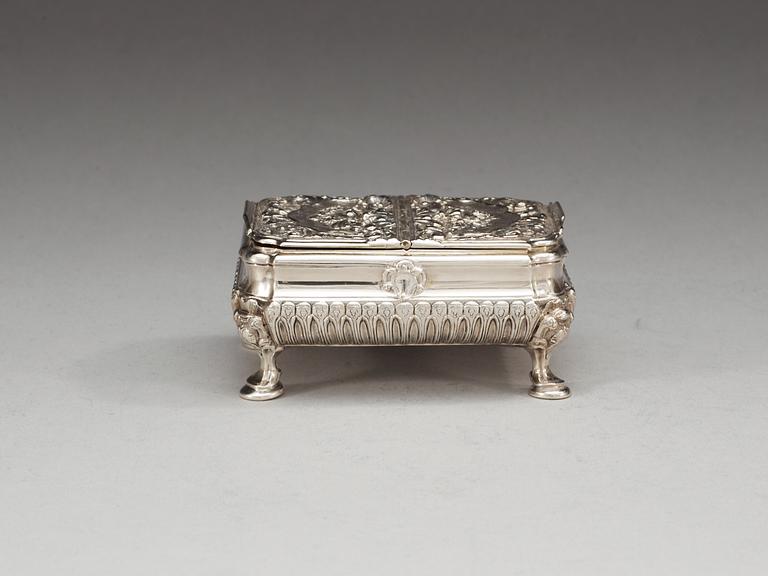 A Russian 18th century parcel-gilt spice box, makers mark possibly of Nikifor Moshchalkin, S:t Petersburg 1794.