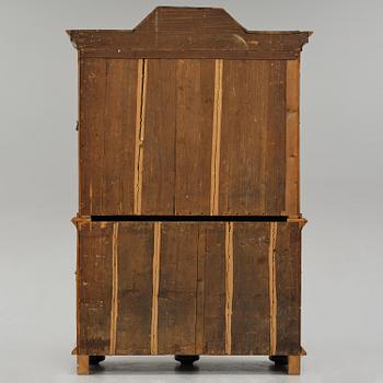 Skåp, Sverige, Fredrik I:s tid, 1700-talets första hälft, Senbarock.