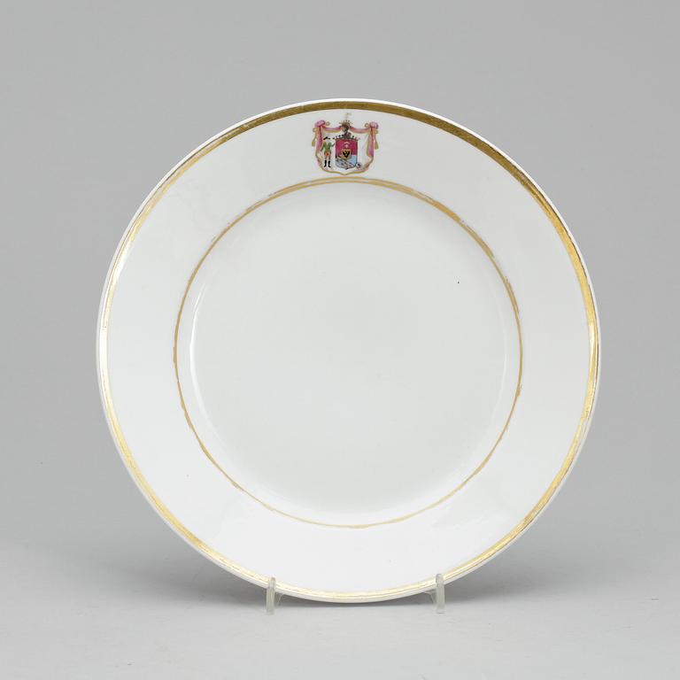 TALLRIK, porslin. Ryssland, 1800-tal.