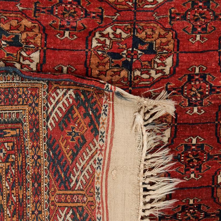 MATTA, Bochara, 195x130 cm, 1900-talets första hälft.