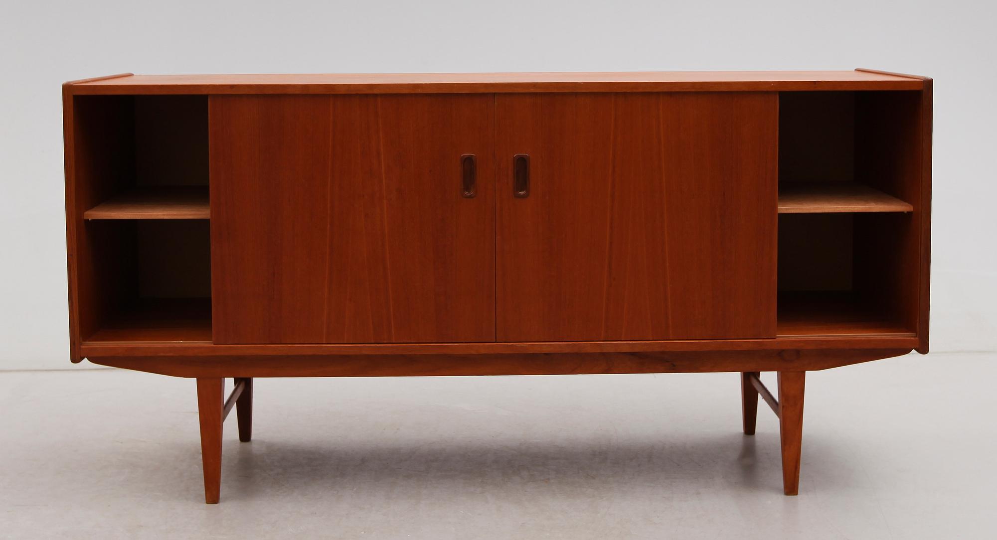 SIDEBOARD, 1900-talets andra hälft.
