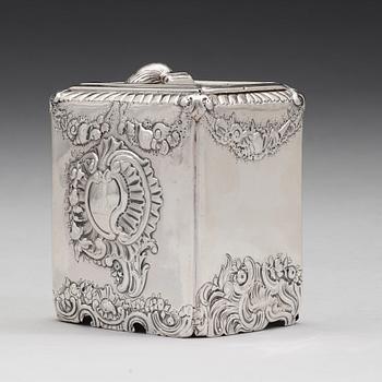 An English 18th century George II silver tea-caddy, mark of Christian Hillan, London 1738.