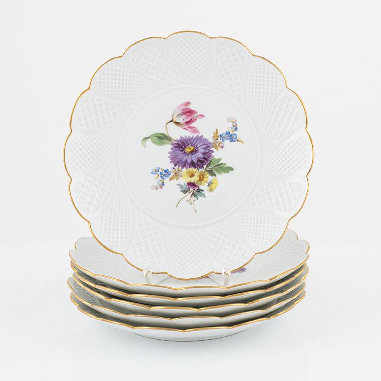 A set of six Meissen porcelain plates, circa 1900.