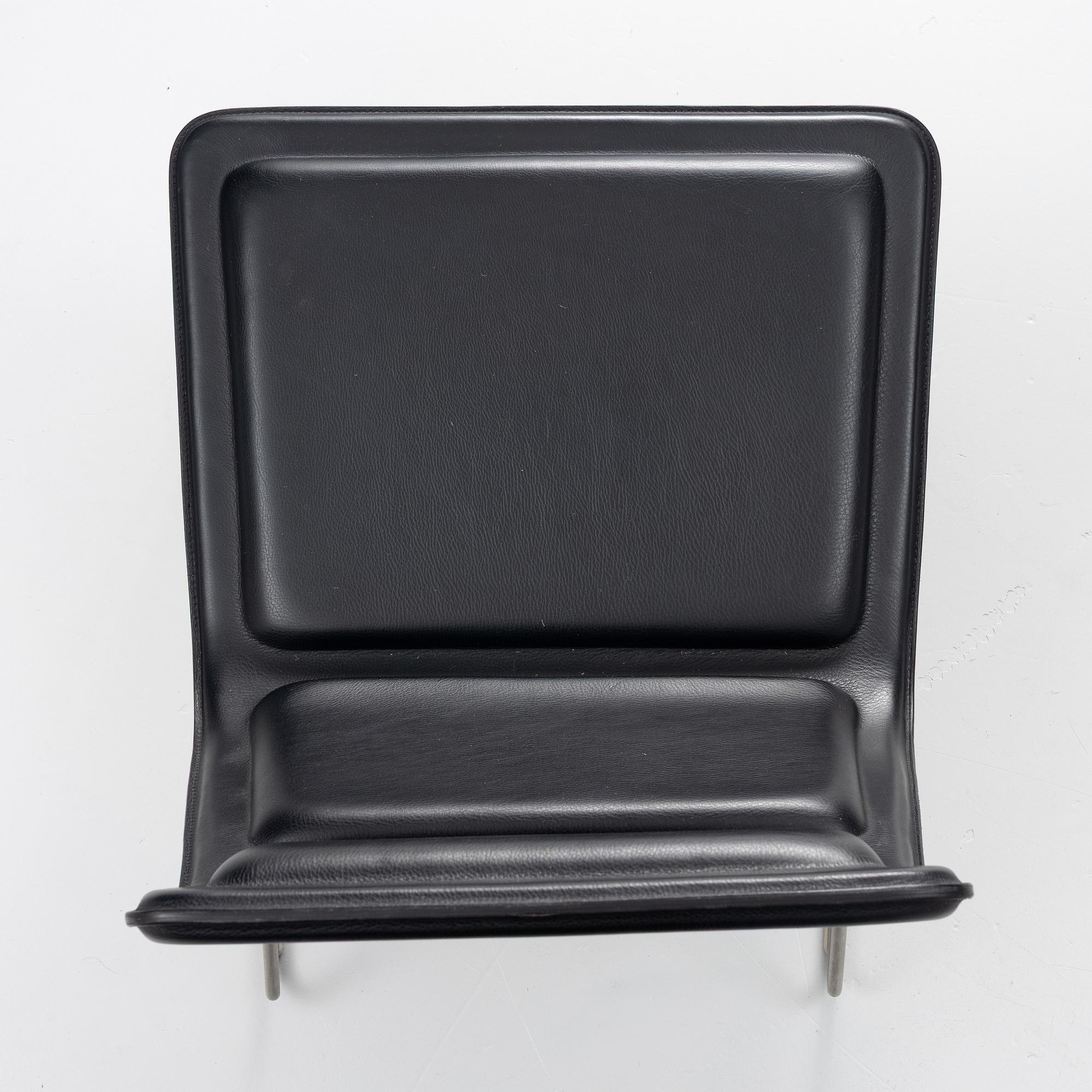 Jasper Morrison, a pair of 'Low Pad' lounge chairs, Cappellini, Italy.