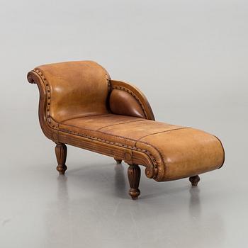 SCHÄSLONG, 1900-talets första hälft.