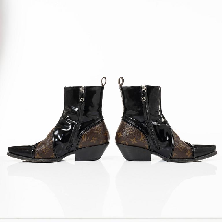 Louis Vuitton, boots, size 37.
