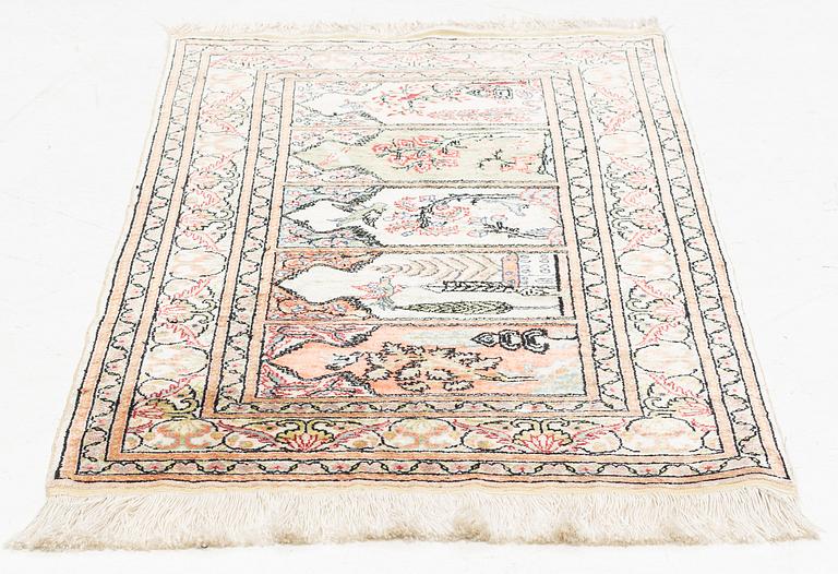 Rug, silk Kaysari, approx. 116 x 63 cm.