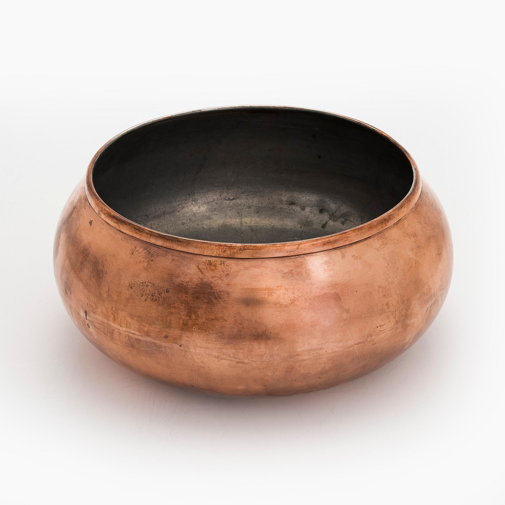 Maija Heikinheimo, a mid-20th-century copper bowl, manufacturer Valaistustyö for Artek.