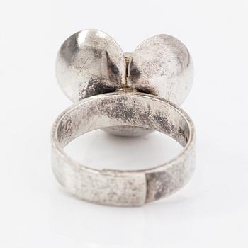 Elis Kauppi, Ring, sterlingsilver. Kupittaan kulta, Åbo 1970.