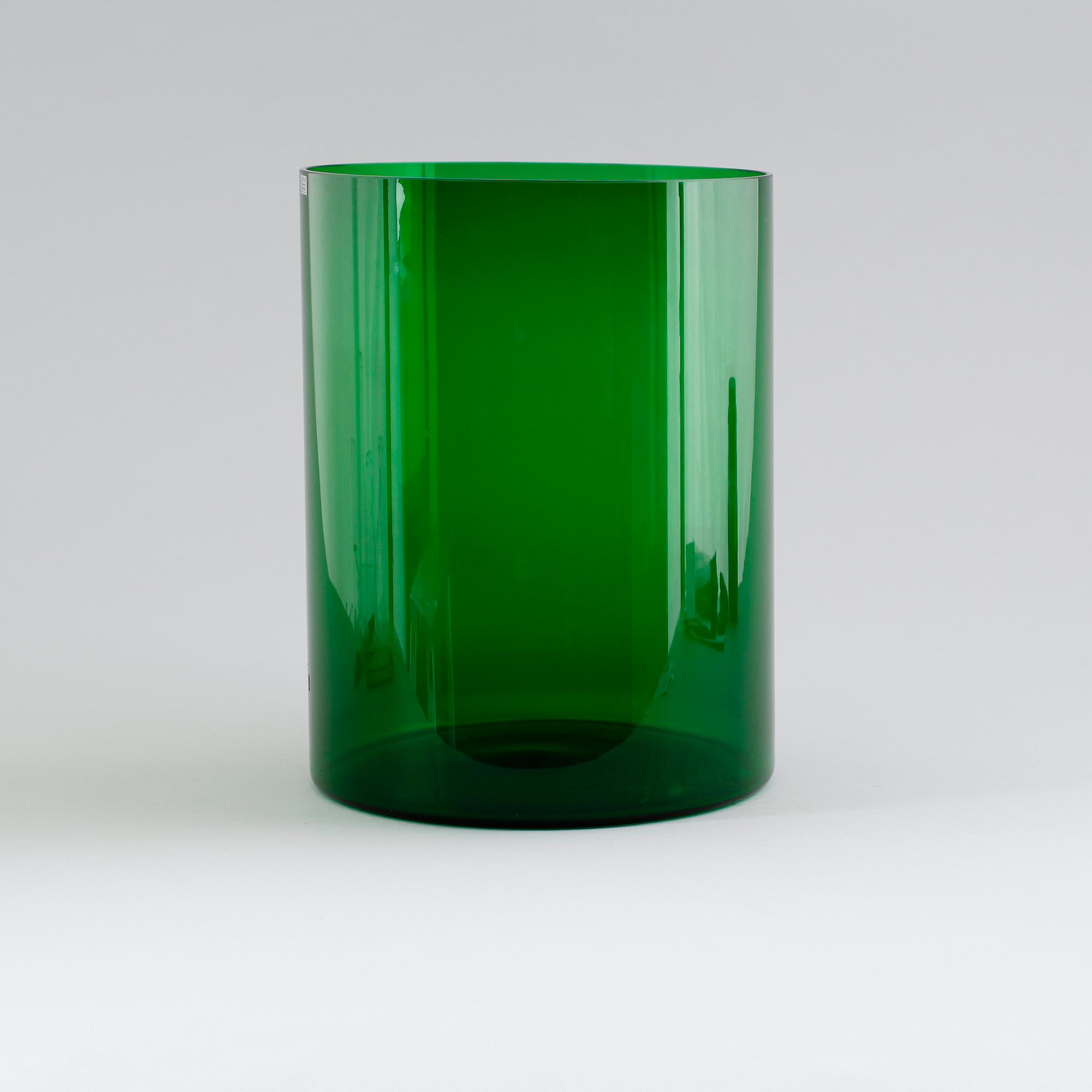 VAS, grönt glas, Arabia, 1900-talets andra hälft.