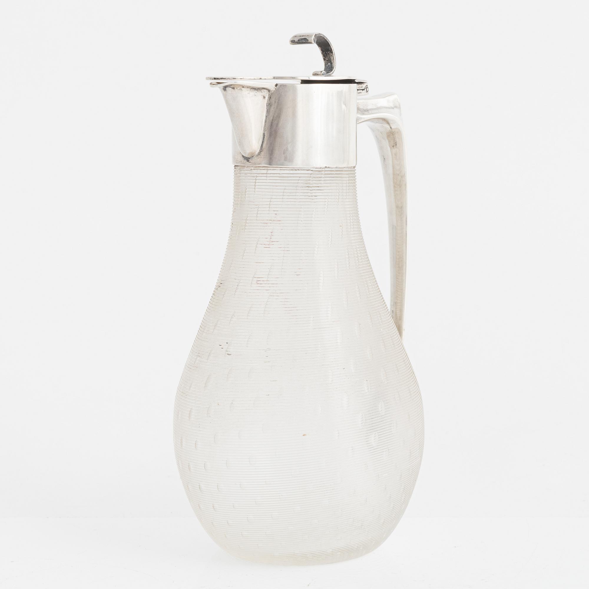 Silver and glass decanter, Gebrüder Deyhle, Schwäbisch Gmünd, Germany, around 1910.