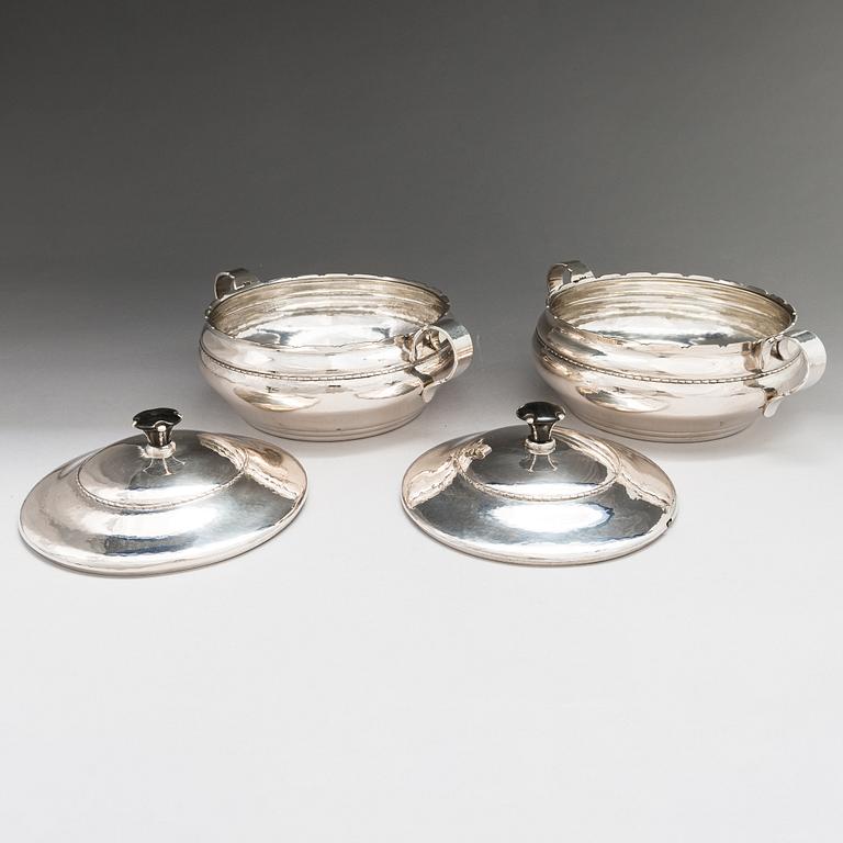 A pair of Danish silver tureens, maker's mark of Franz Hingelberg, Aarhus, Denmark 1917.