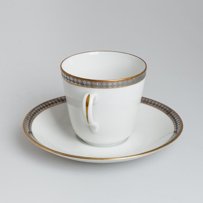 A set of porceline tableware of 73 pcs by.